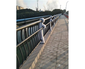 江苏宁波北仑滨海快速路一号、四号桥桥梁栏杆